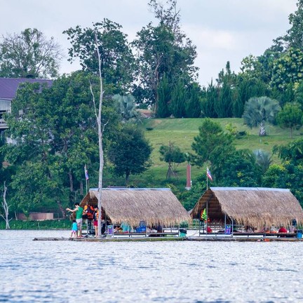 ล่องแพแก่งไฮ