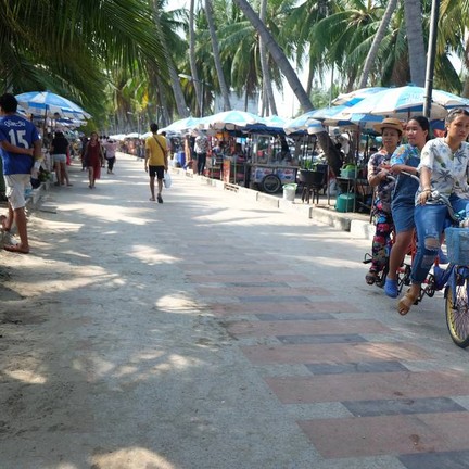 หาดบางแสน