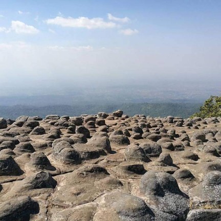 ลานหินปุ่ม