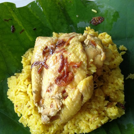 ข้าวหมกหอมๆกับไก่ขาวเนื้อนุ่ม