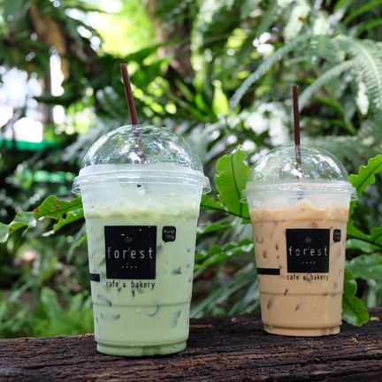 DeForrest café & bakery