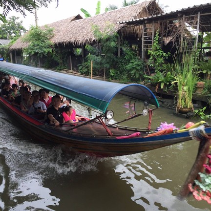 ตลาดน้ำคลองลัดมะยม