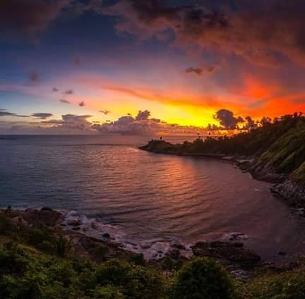 แหลมพรหมเทพ