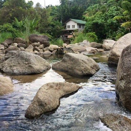 น้ำตกอ้ายเขียว