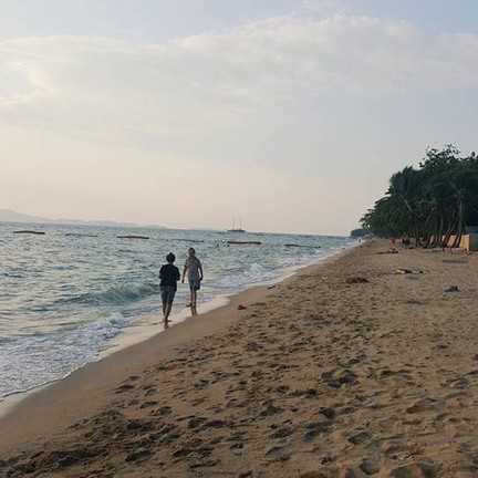 หาดจอมเทียน