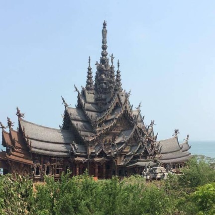 ปราสาทสัจธรรม