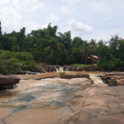 น้ำตกแก่งซอง