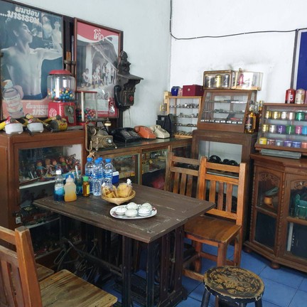 ก๋วยเตี๋ยวโมรา ในลูกมะพร้าว