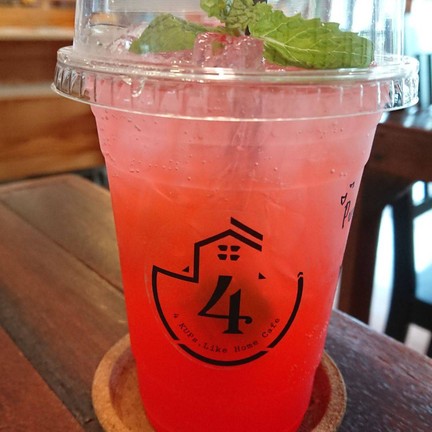 Soda punch กินกะเค้ก ฟลอเลส เข้ากันคะ