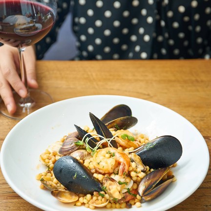 Fregola Gamberi, Cozze e Arselle (475 บาท) 