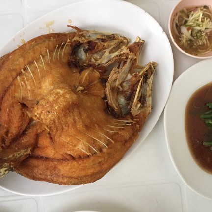 อบอร่อย (ร้านเก่า) ทาวน์ อิน ทาวน์