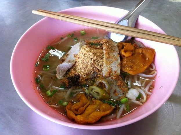 เย็นตาโฟศรีพิงค์ สวนดอก