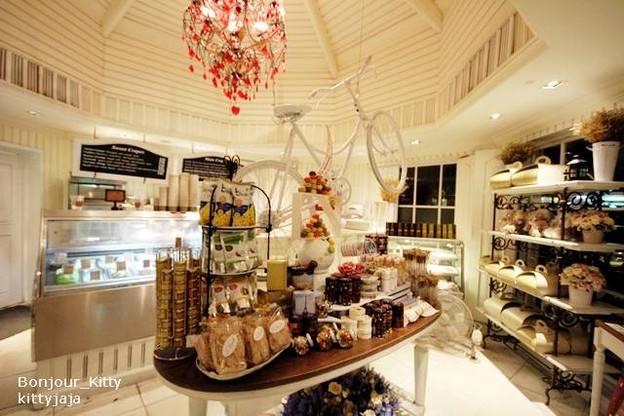 La Baguette The French  Bakery Cafe Naklua, Pattaya