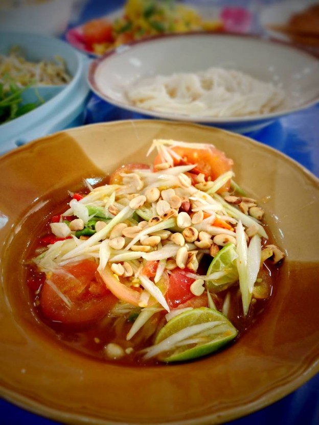 ขนมจีนครูยอดประโดกโคราช