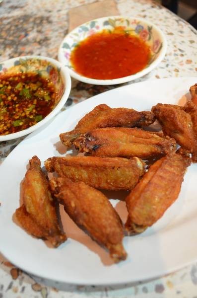 ส้มตำไก่ทอดเอ็ม.ที.บี.