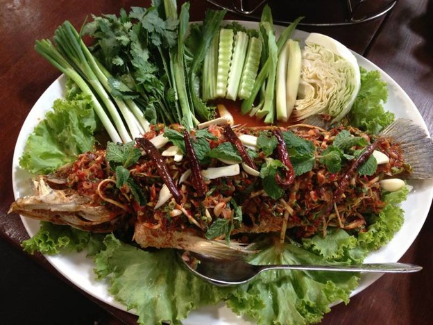 อ่าวกระเบน ซีฟู้ด