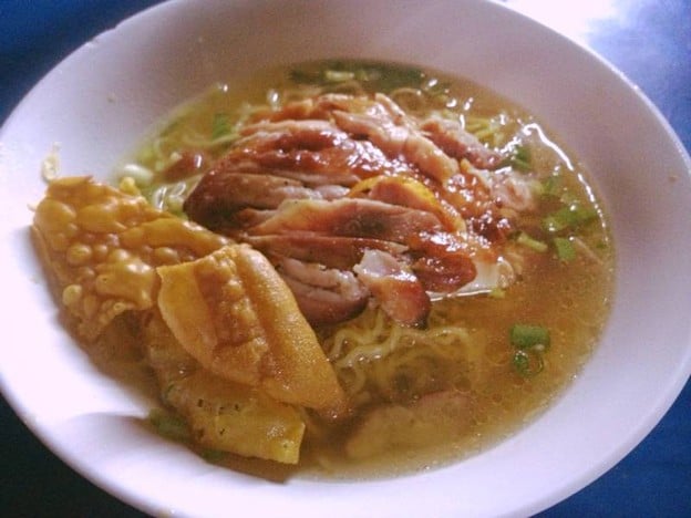 เจ๊น้อย เย็นตาโฟ หลังมช