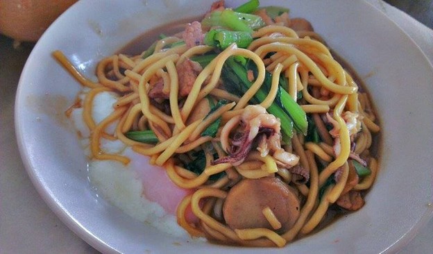 หมี่อ่าวเก Mee Ao Kae Noodle