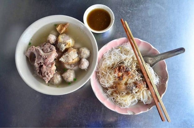 ก๋วยเตี๋ยวโกแบน