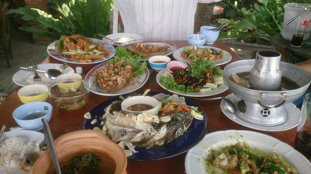 ครัวท่าลาภ