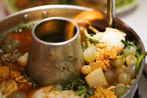 ข้าวต้มแสนสุข ณ บางแสน