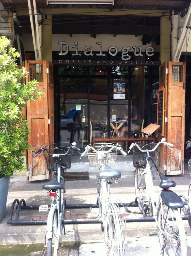 Dialogue Coffee and Gallery