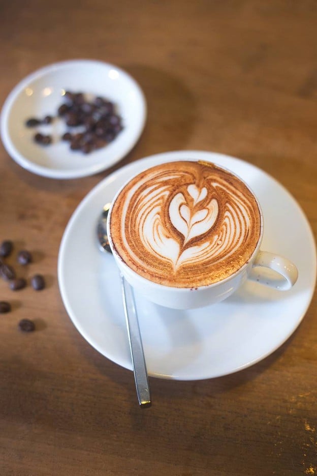 Impresso Espresso Bar ถนนสนามบินเก่า กองบิน41