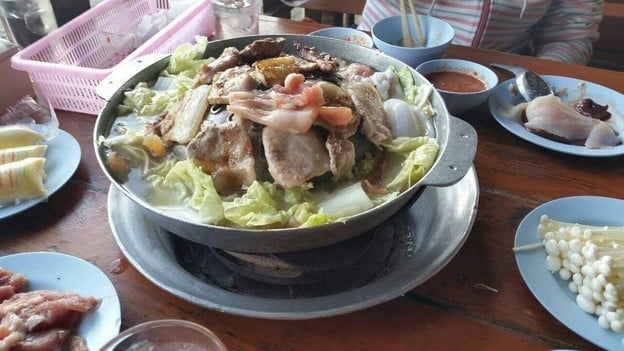 ฟ้าใสหมูกระทะ ลำปาง