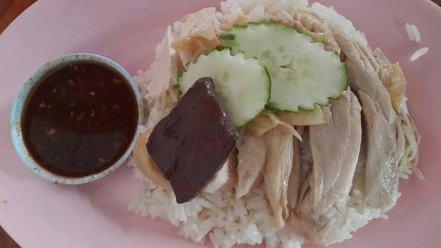 ข้าวมันไก่ ส.ว.