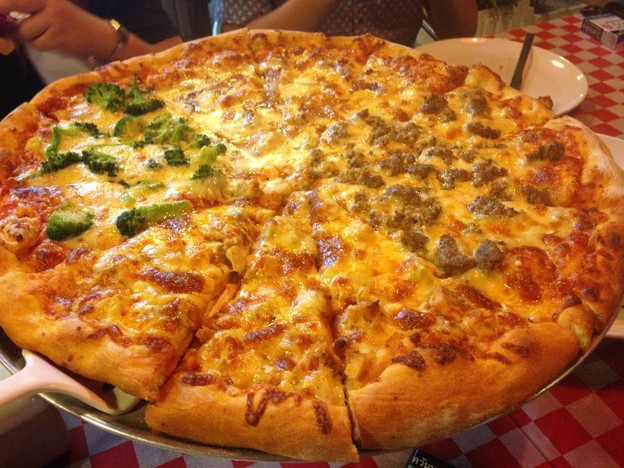 New York Pizza House พัทยาสายสาม