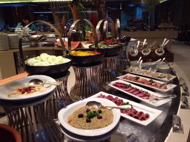 Chatuchak Cafe Centara Grand at Central Plaza Ladprao