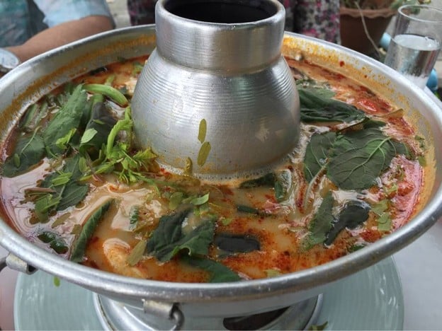 อี๊ด กุ้งเผาคลองมอญ