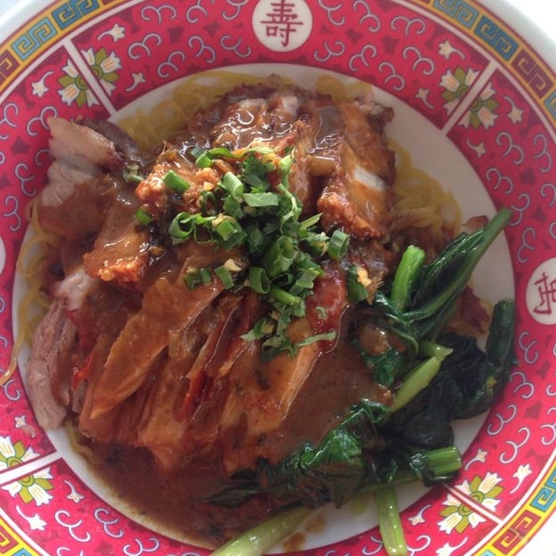 HK เป็ดย่าง หมูแดง