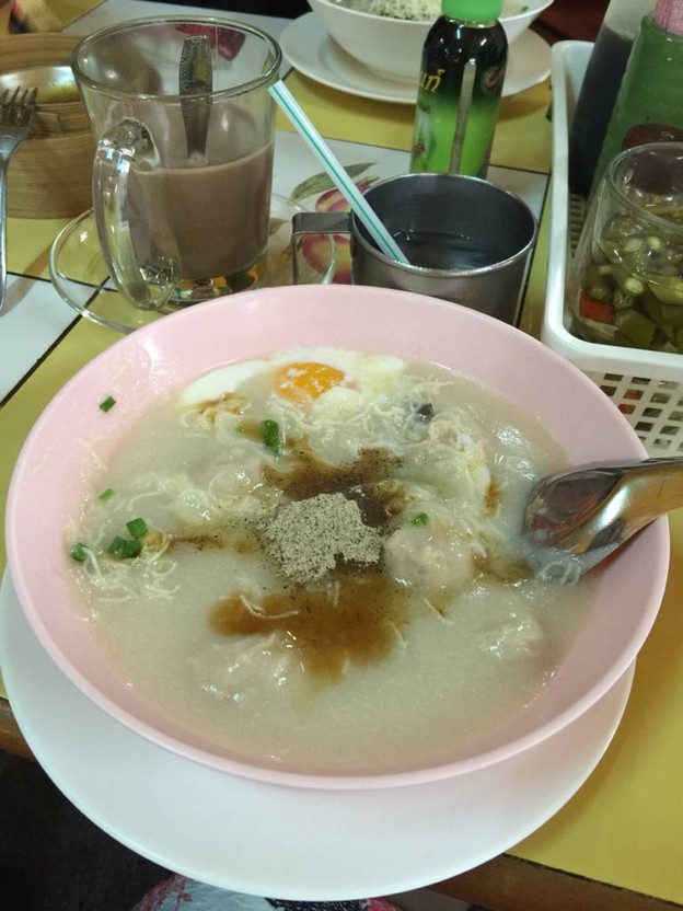 โจ๊กต้นพยอม