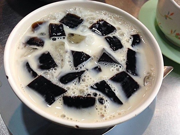 เซี่ยงไฮ้มูนซอยแปลงนาม