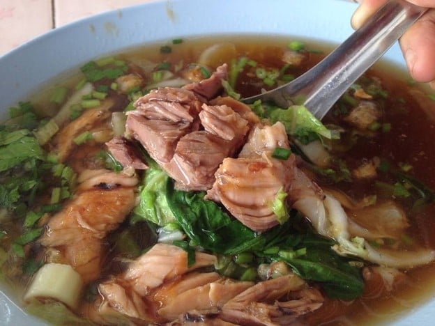 ข้าวขาหมูภูเก็ต(เฮียเม้งเจ้าเก่า)