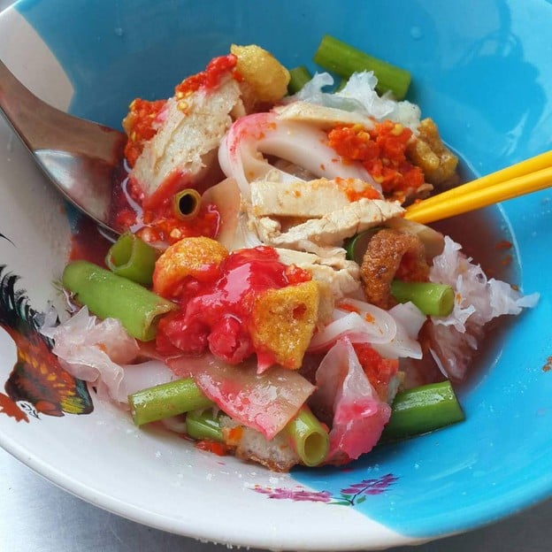 ป้าอู๊ดเย็นตาโฟ บางพระ