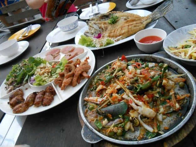 กระต่ายขาว ซีฟู้ด