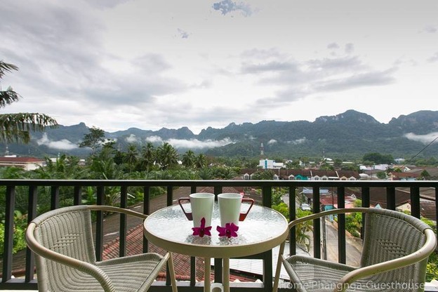 Balcony Hill Cafe & Restaurant