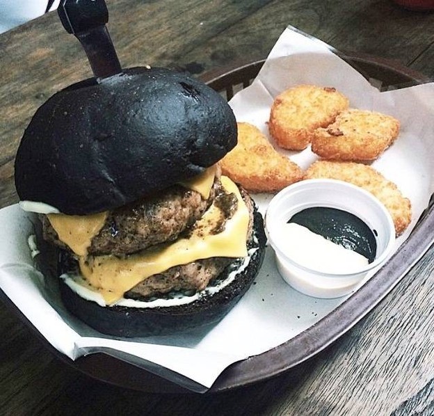 Escapade Burgers & Shakes