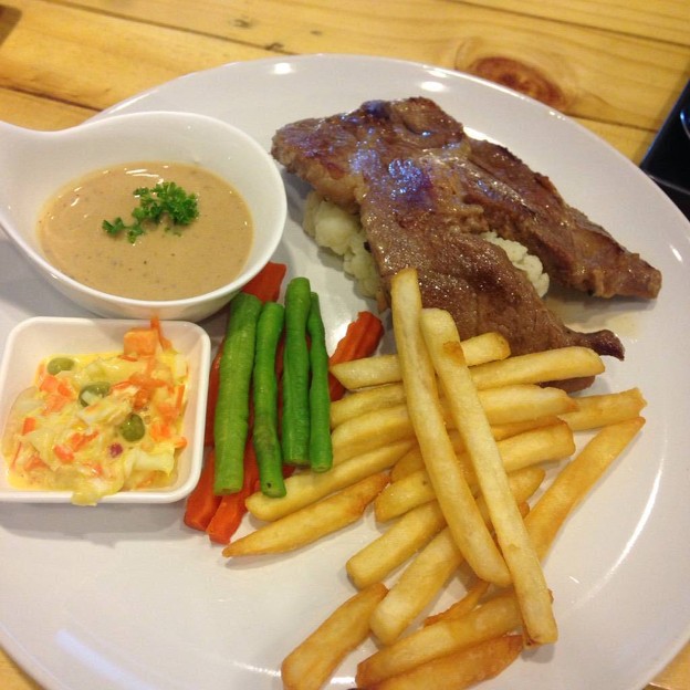 Sister Steak ซิสเตอร์สเต็ก สาขาหัวหมาก