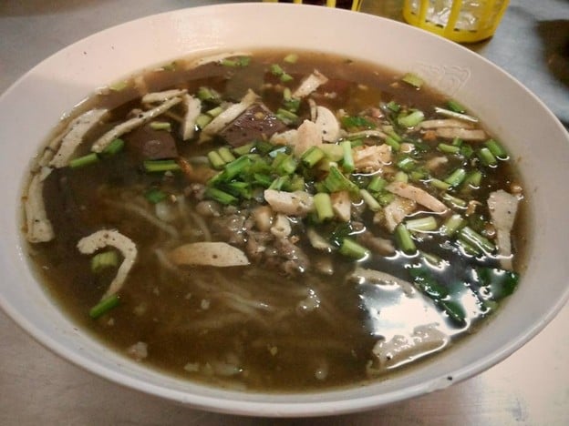 บุณยาพร ก๋วยจั๊บญวน อุบลฯ