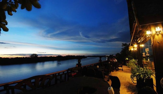 เรือนอาหารวิวมูล