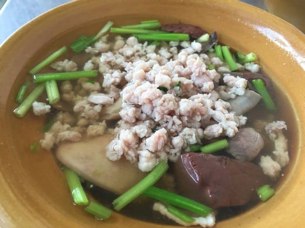 เกาเหลาเลือดหมูธนินทร วิภาวดีรังสิต 35