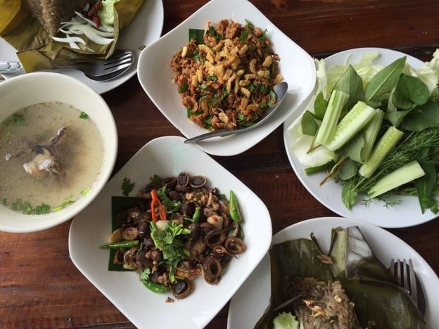 นายข้าวนึ่ง