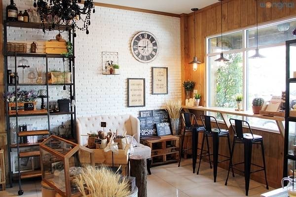 Borbaimai Pattaya Cafe & Bistro พัทยา