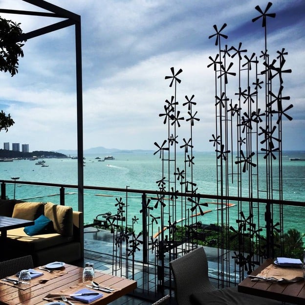 Edge, Hilton Pattaya Hilton Pattaya Hotel