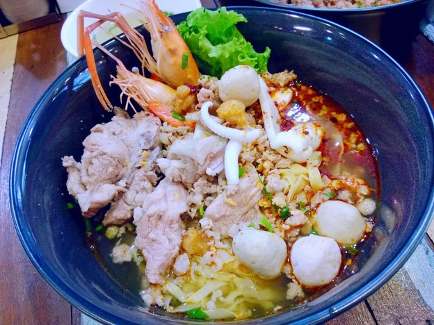 ก๋วยเตี๋ยวท้าพิสูจน์ หาดใหญ่