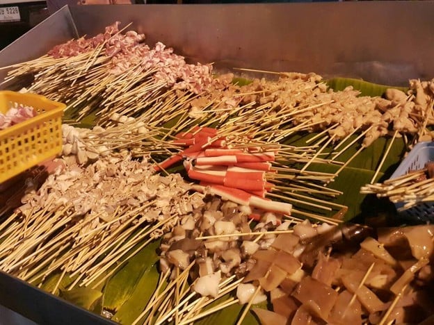 หม่าหล่าพายัพ 西北麻辣烧烤 แยกหนองประทีป