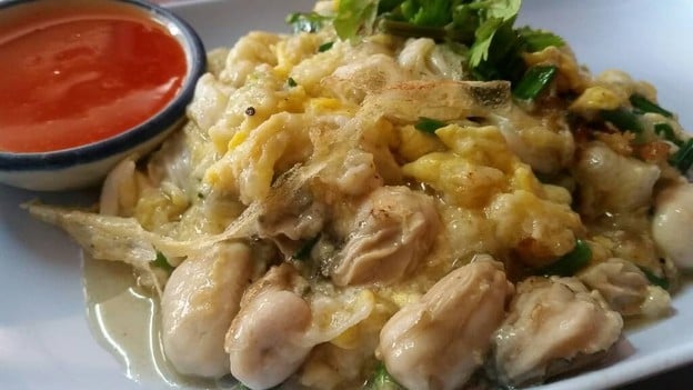 แดงราชาหอยทอด